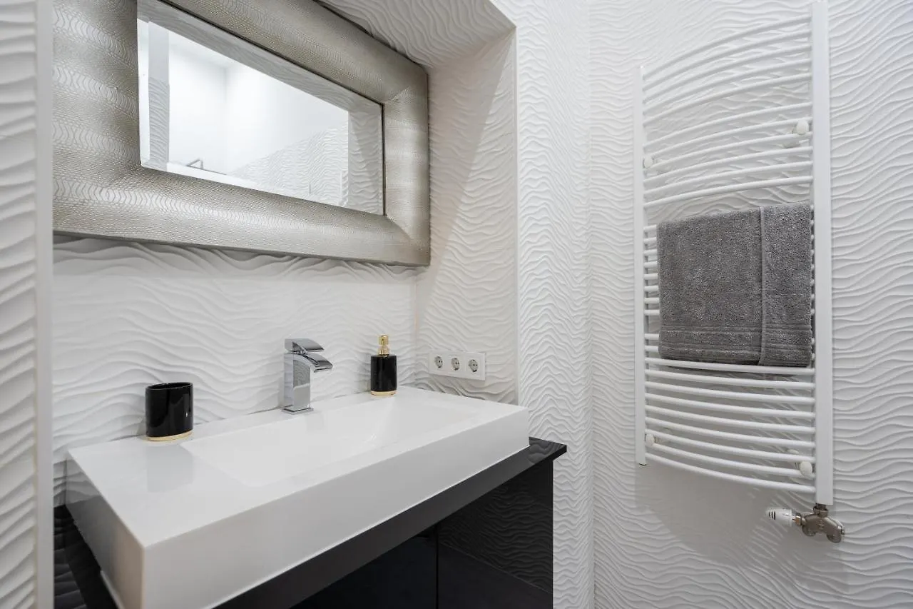 Opera Luxury Apartment With Free Parking Budapest